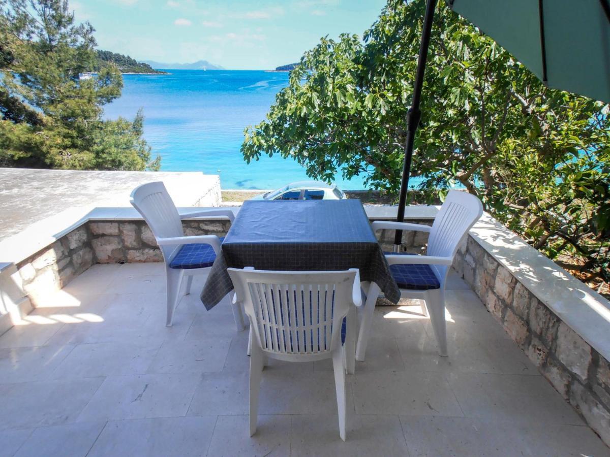 Holiday Home Bernardi By Interhome Lumbarda Esterno foto